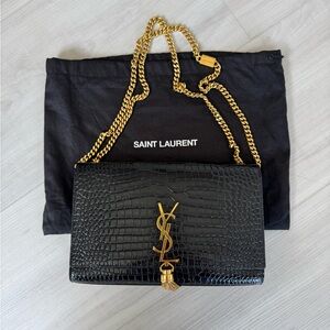 Saint Laurent Black Croc-Embossed Leather Bag with Gold Chain